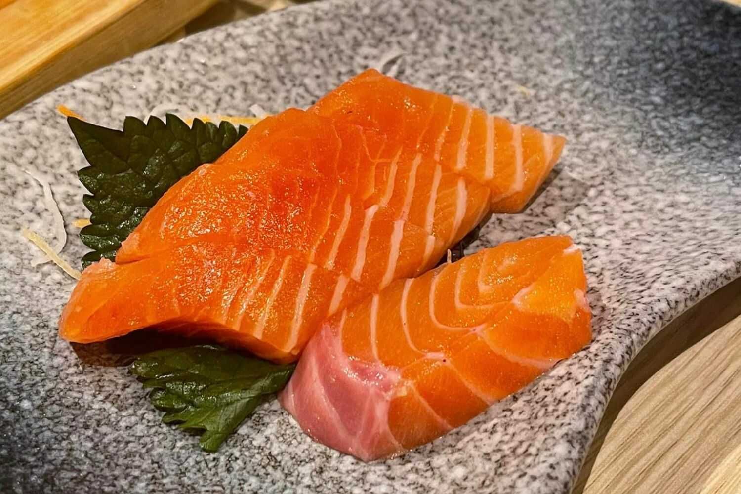 Isushi - Hoàng Đạo Thúy