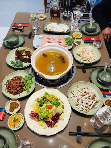 Lẩu nấm thiên nhiên Kinoko - Nguyễn Chánh