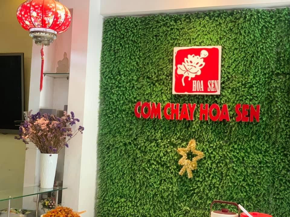 Cơm Chay Hoa Sen - Đội Cấn
