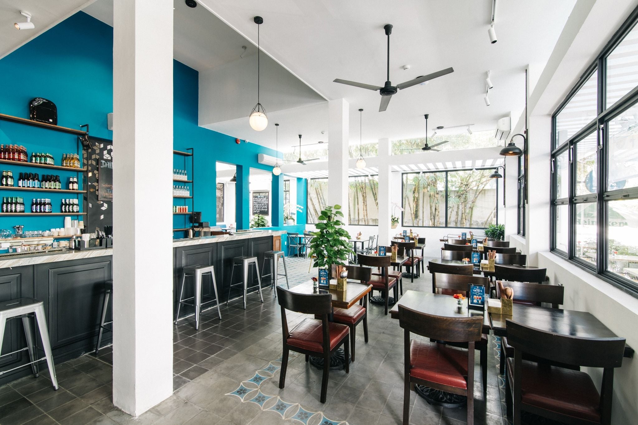 Tuktuk Thai Bistro - Ngô Thời Nhiệm