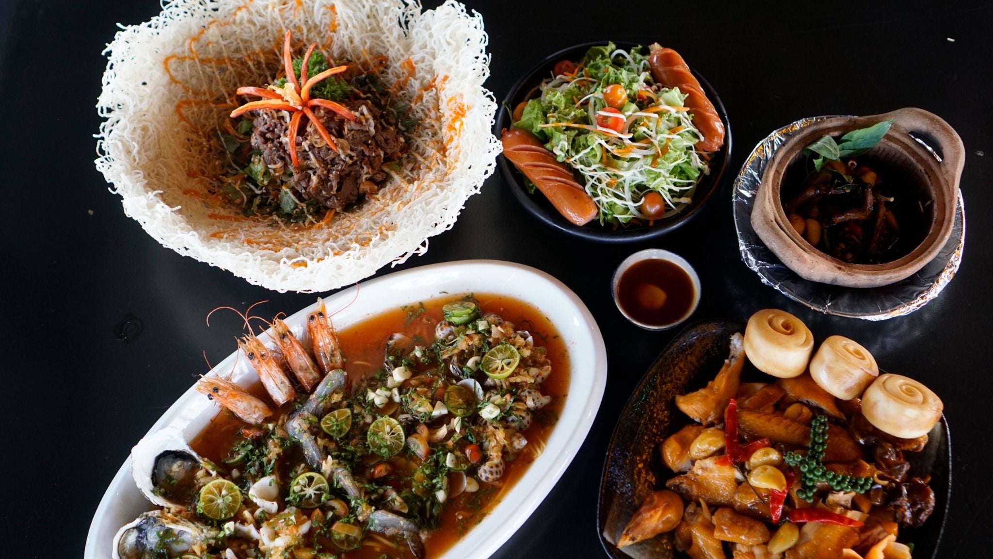 Sik Rooftop - Trần Hưng Đạo B