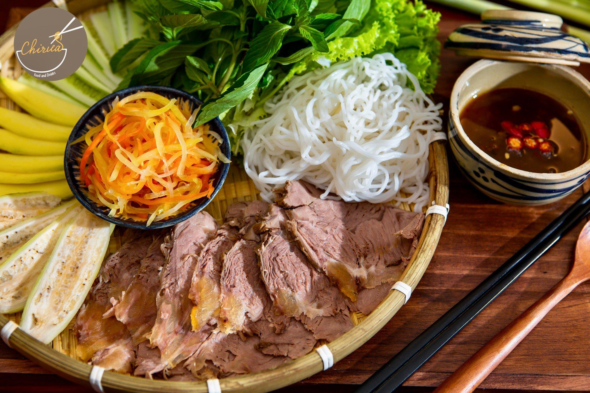 Chi Rứa Quán - Nguyễn Thị Minh Khai