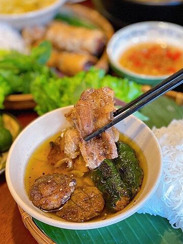 Bà Kim - Bún Chả Hàng Mành - Lê Thánh Tôn