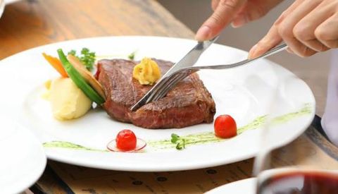 Le Monde Steak - Dịch Vọng Hậu