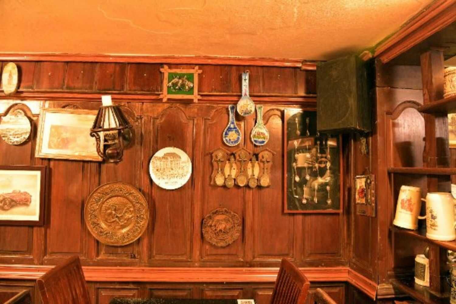 Kaiserkaffee Restaurant - 34A Bà Triệu