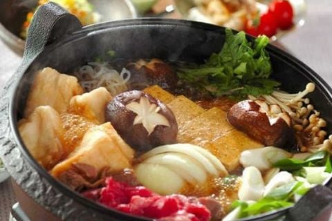 Vườn Bia Hà Nội - 540 Đường Láng