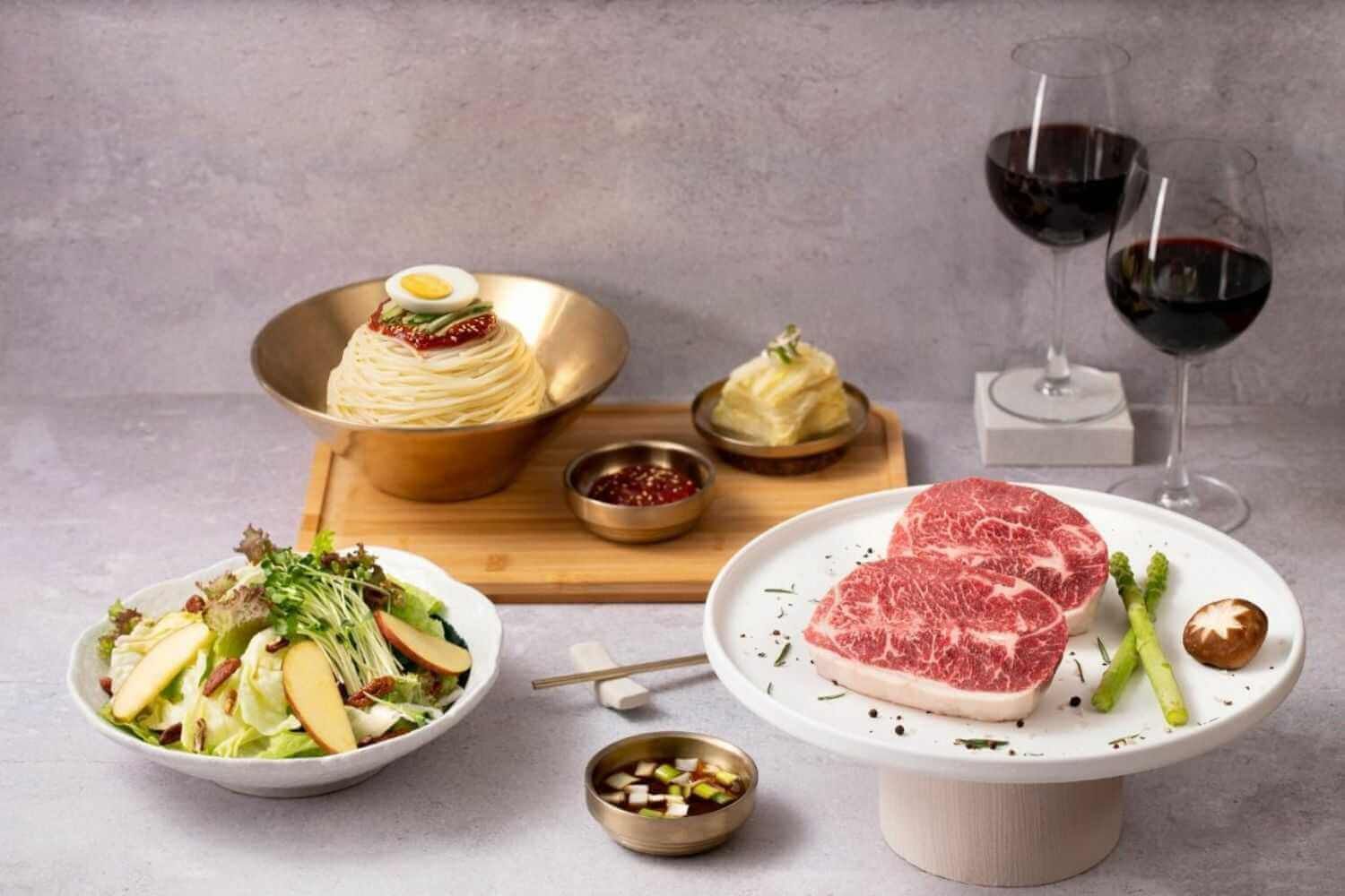 Gogi Steak House - Lê Văn Lương