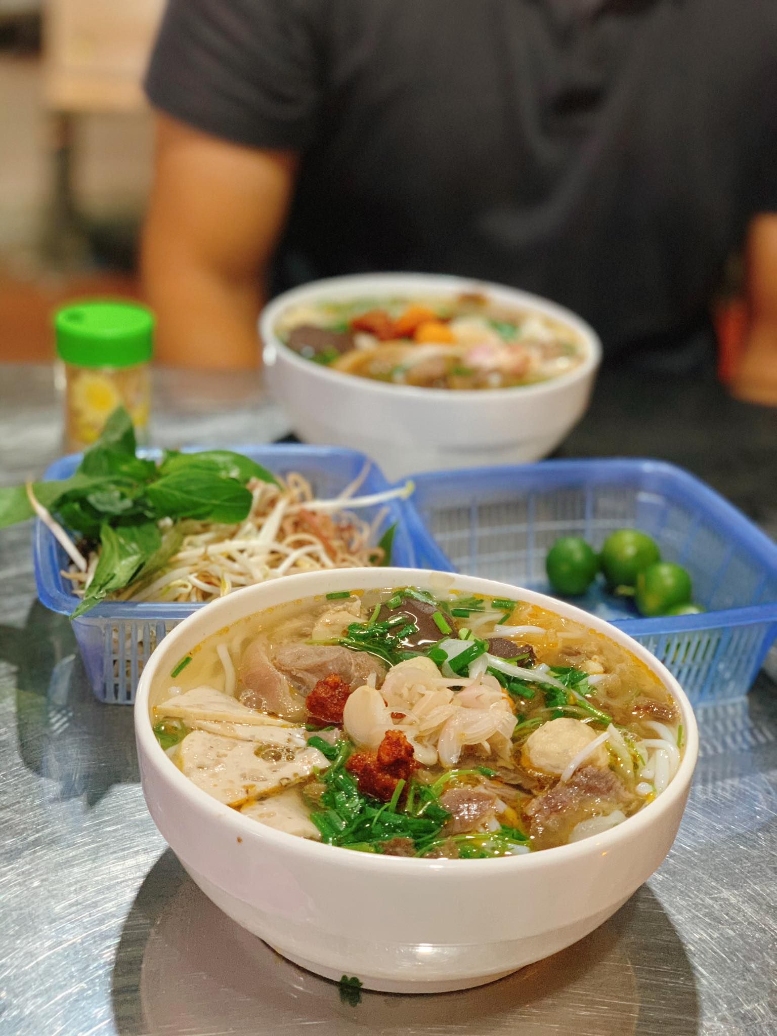 Bún Bò Huế An Cựu - Trung Văn