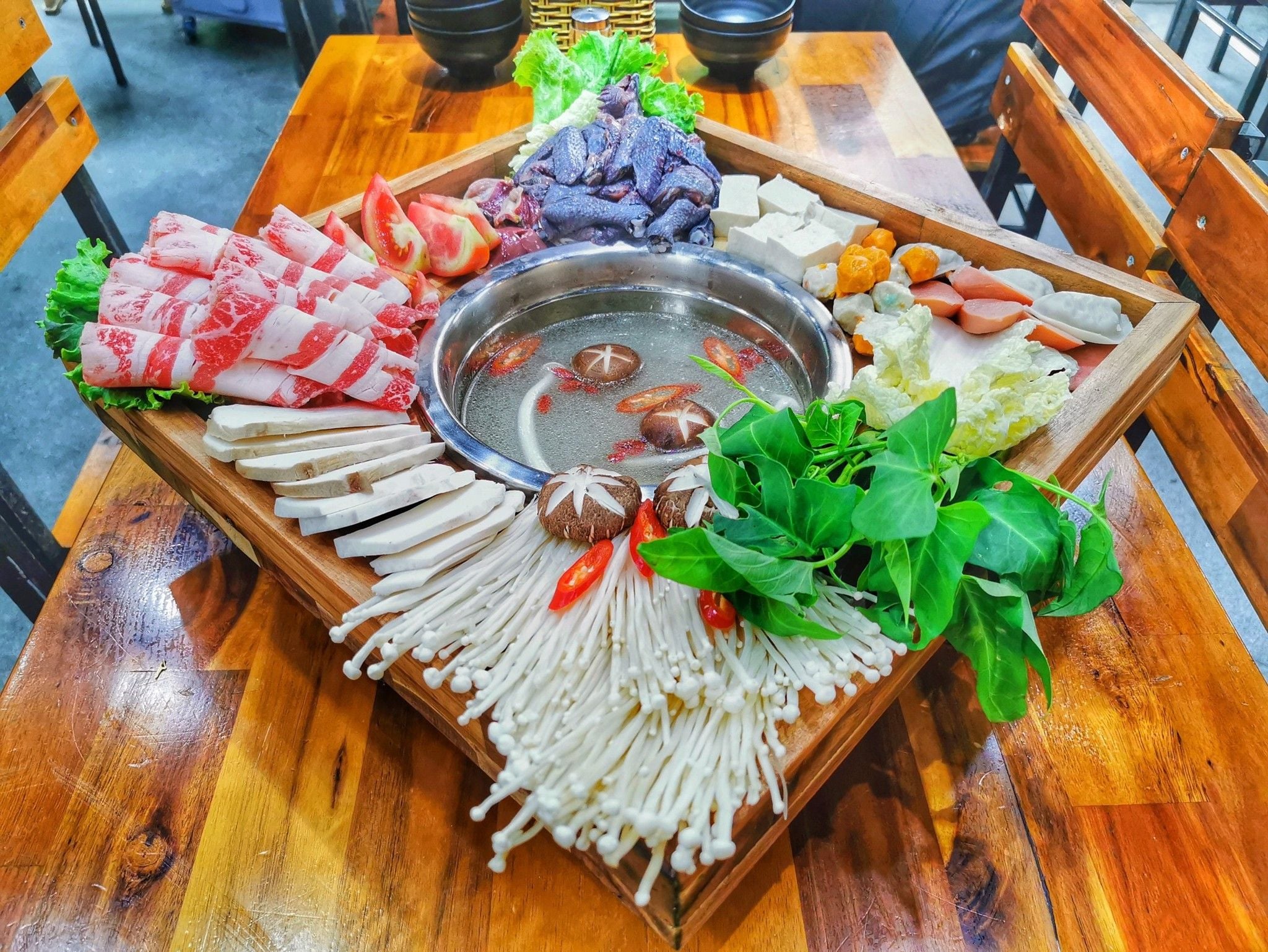 Lẩu Nướng Wang Wang - Triều Khúc