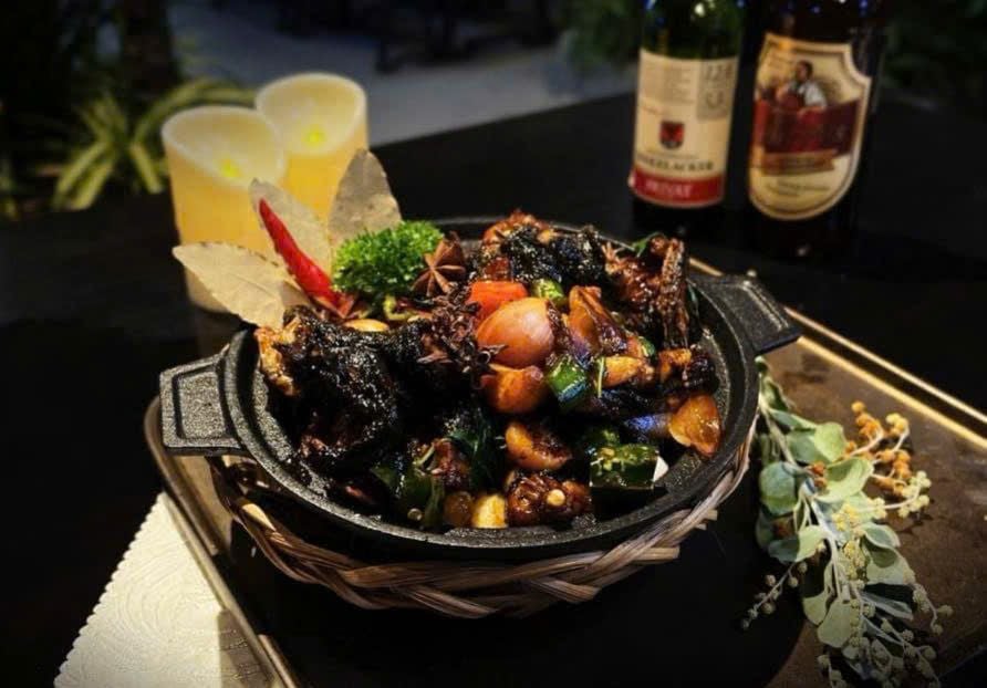 Hương Quê - 585/16 Quốc Lộ 13