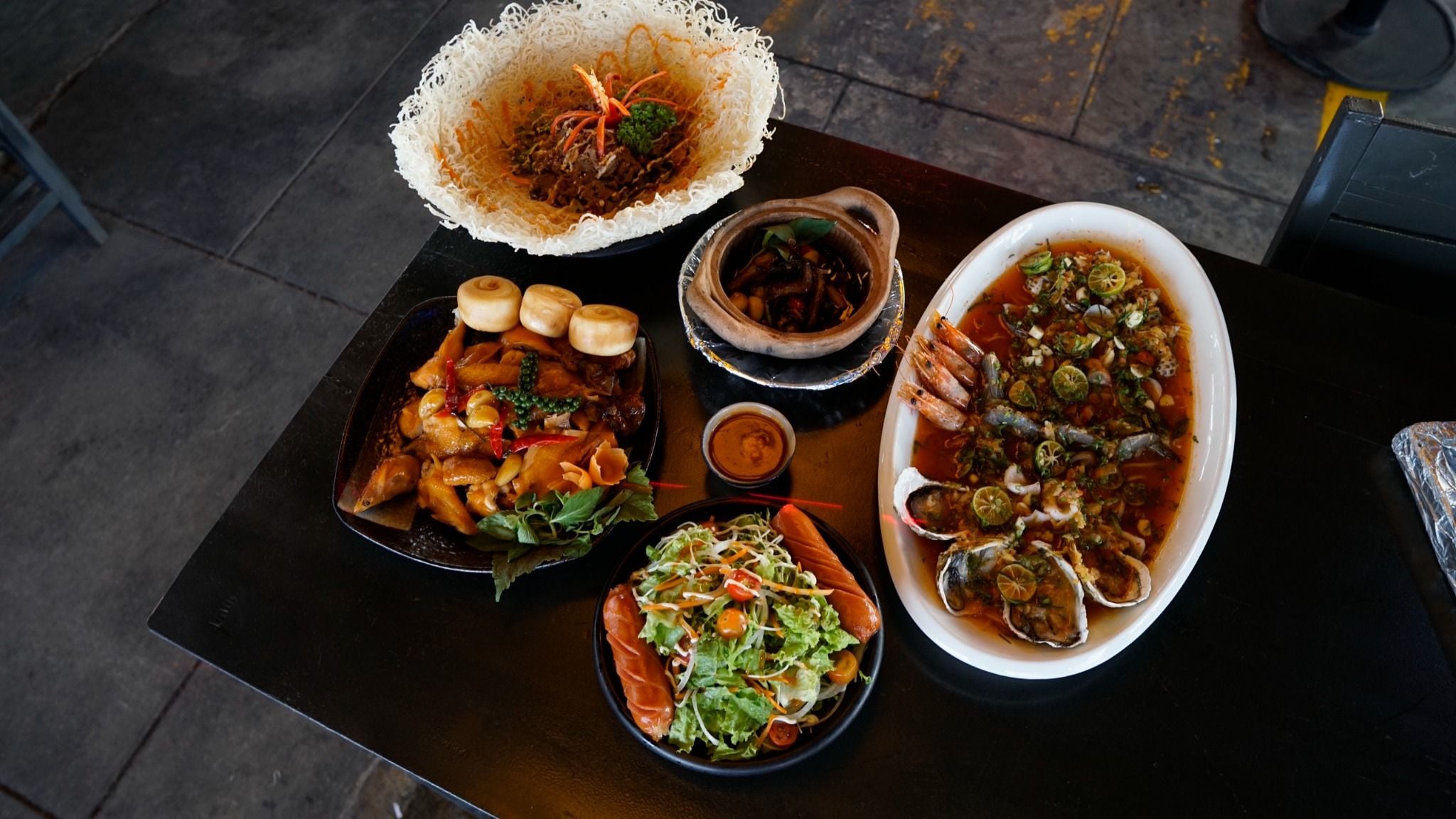 Sik Rooftop - Trần Hưng Đạo B