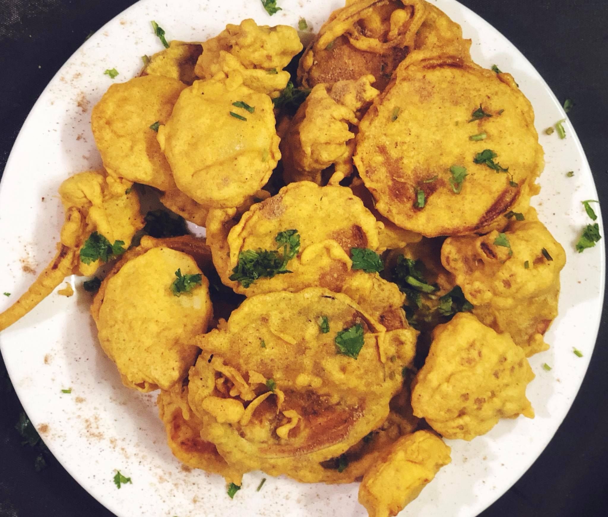 Khana Khazana - Phạm Huy Thông