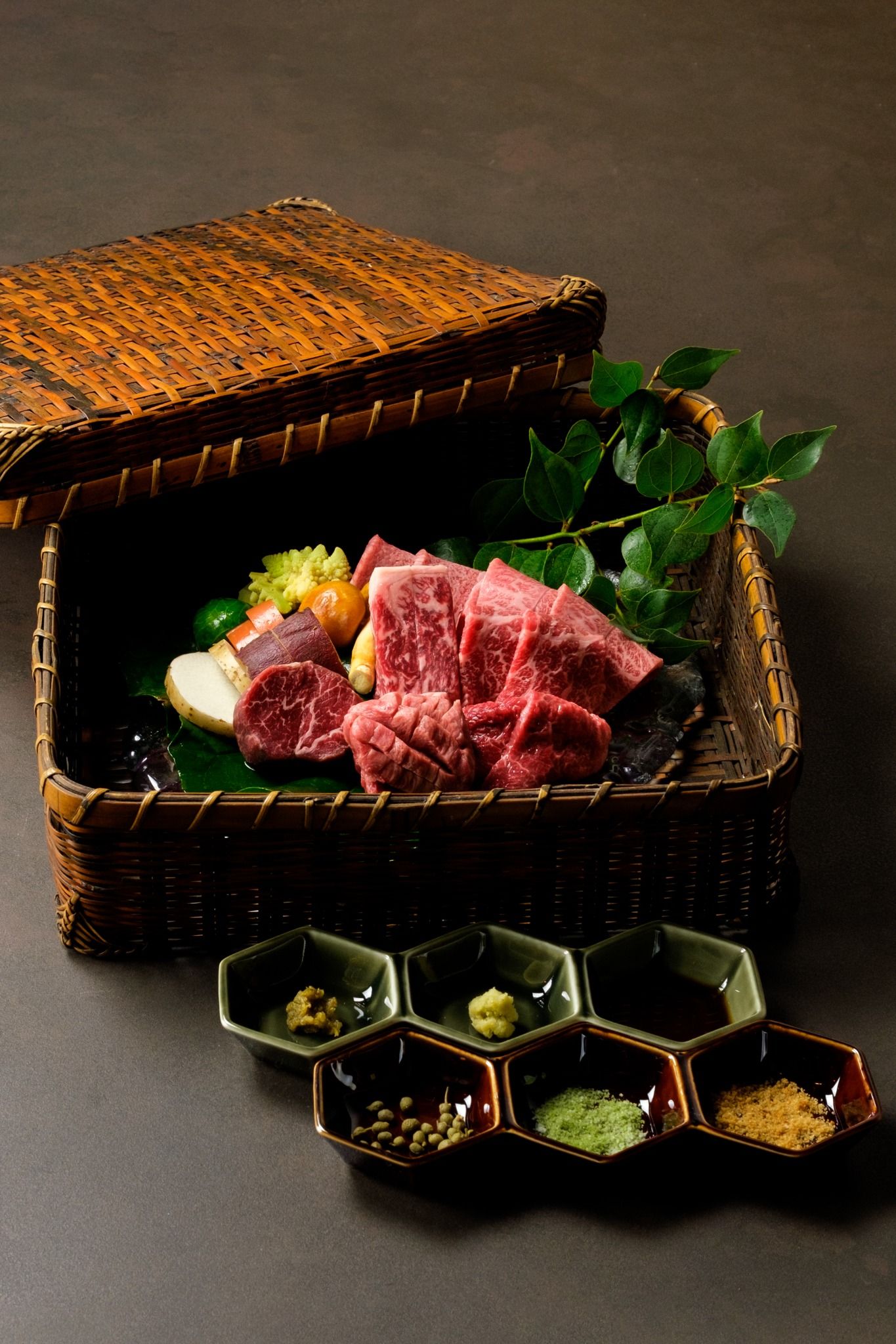 Nobu Kuroge Wagyu - Phan Kế Bính