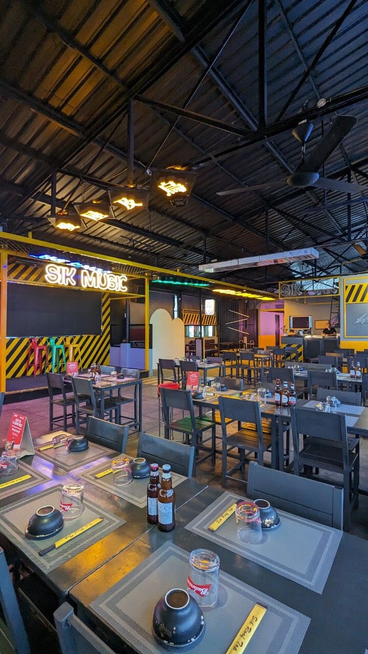 Sik Rooftop - Trần Hưng Đạo B