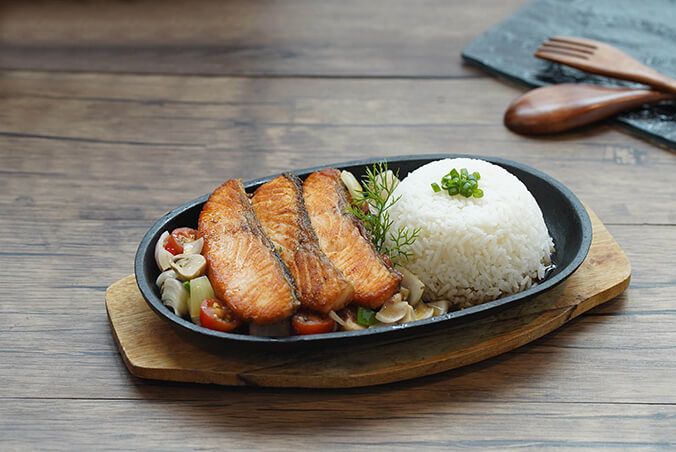 Hoàng Yến Vietnamese Cuisine - Nguyễn Hữu Thọ