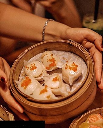 San Fu Lou - Cao Thắng