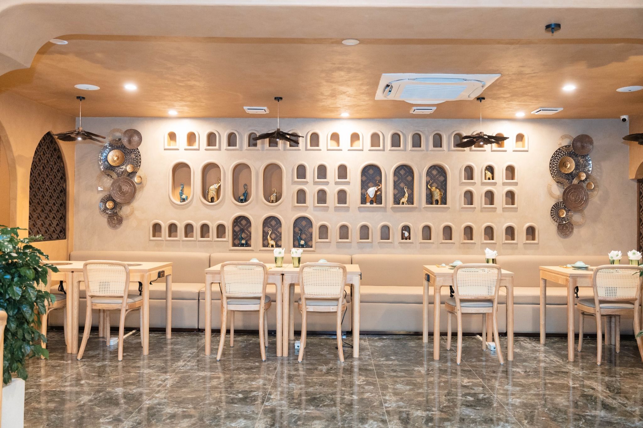 Mani Thai - 16 Nguyễn Đình Chiểu