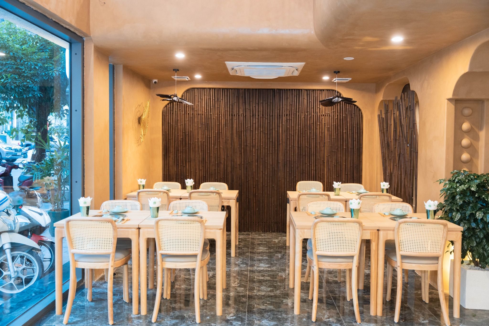 Mani Thai - 16 Nguyễn Đình Chiểu