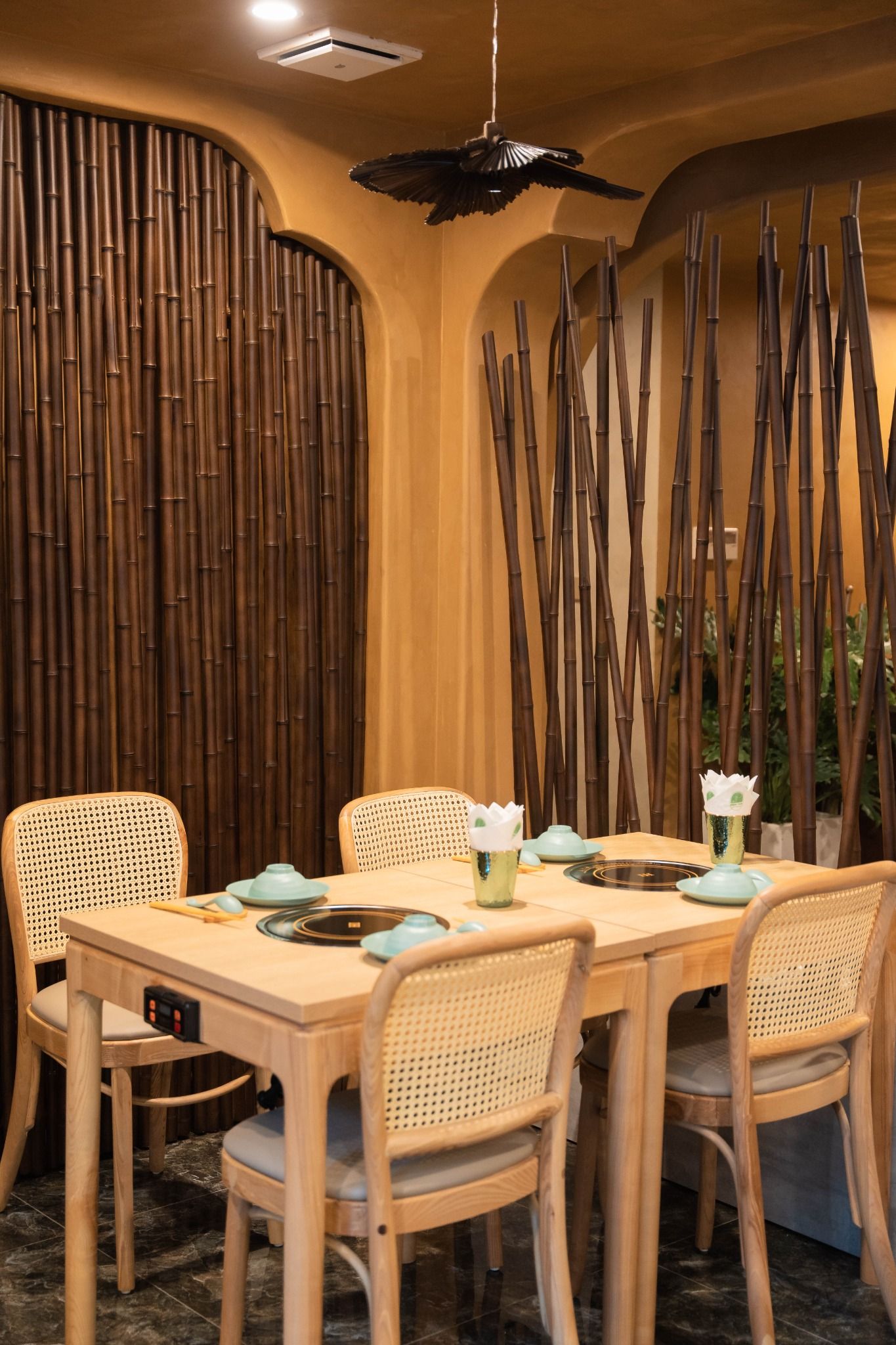 Mani Thai - 16 Nguyễn Đình Chiểu
