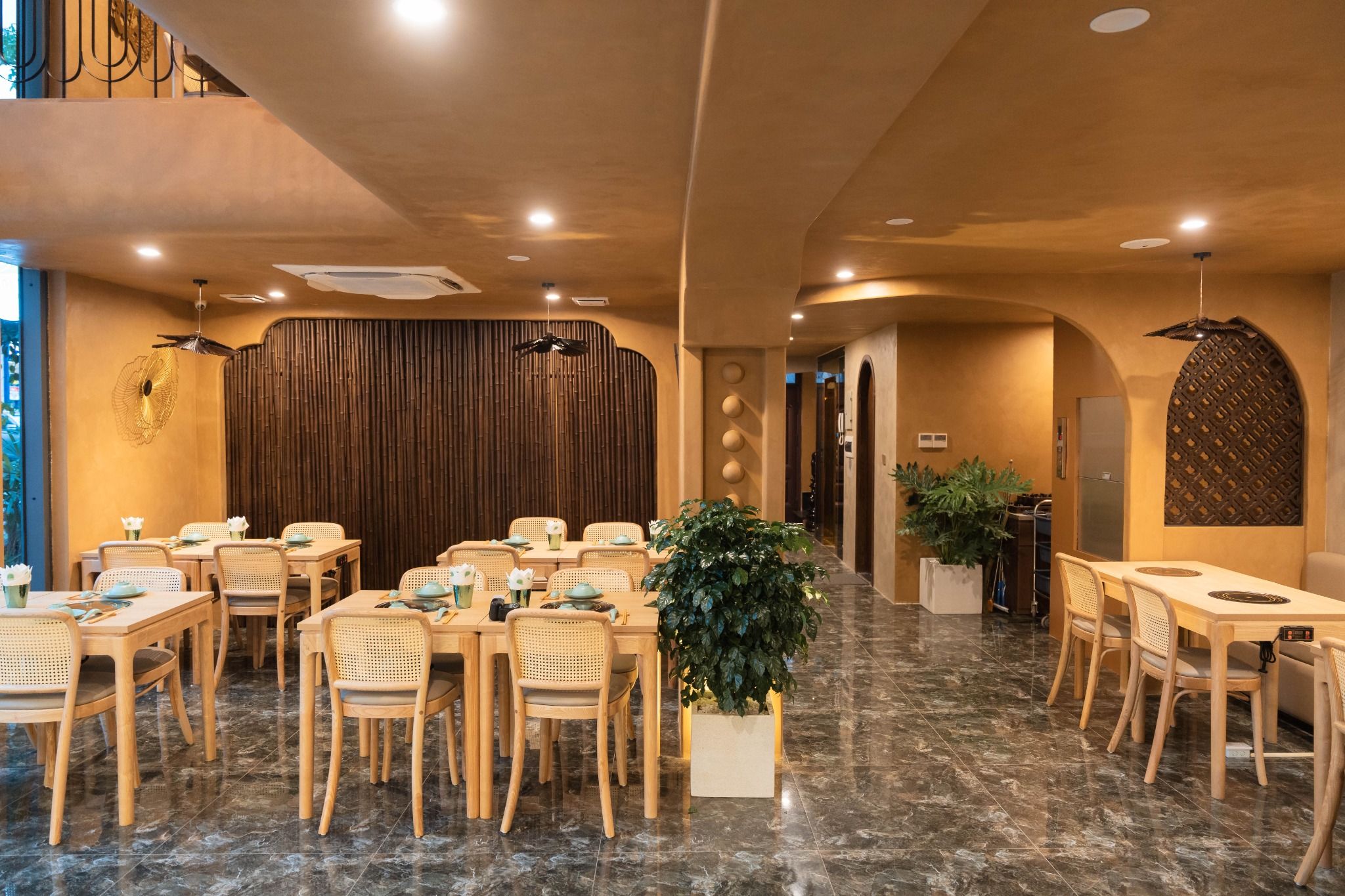 Mani Thai - 16 Nguyễn Đình Chiểu