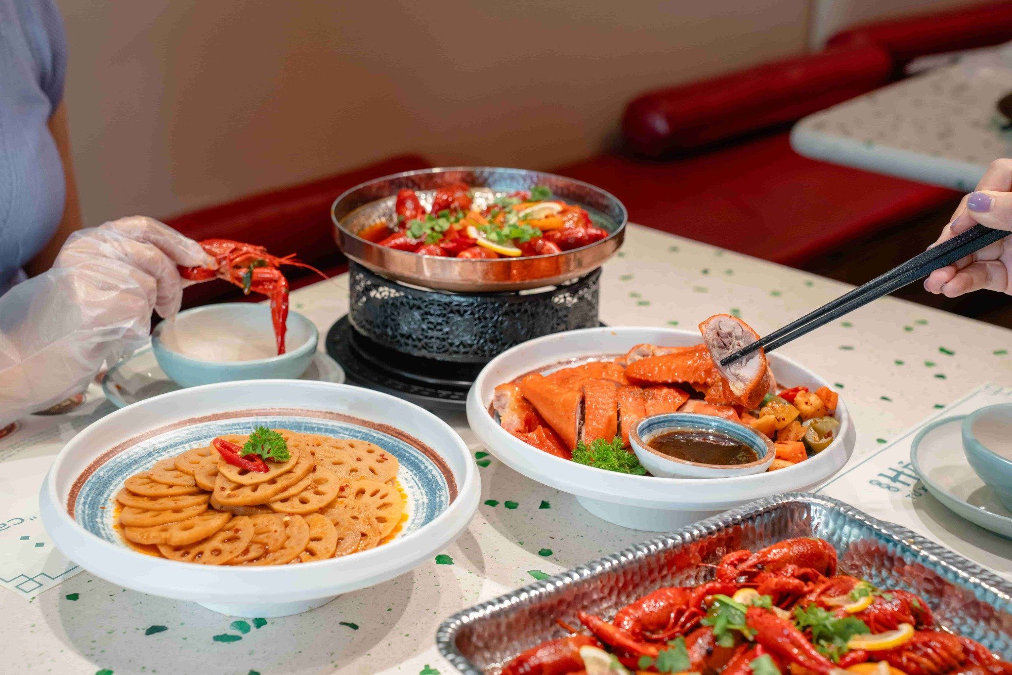 HẢOLA - Tứ Xuyên Vị Quán - 96 Vũ Phạm Hàm