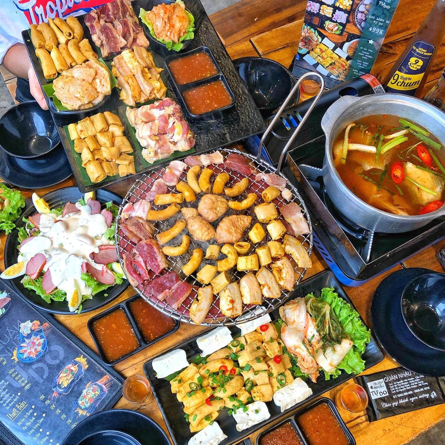 Lẩu Bò Tự Do - Khúc Thừa Dụ