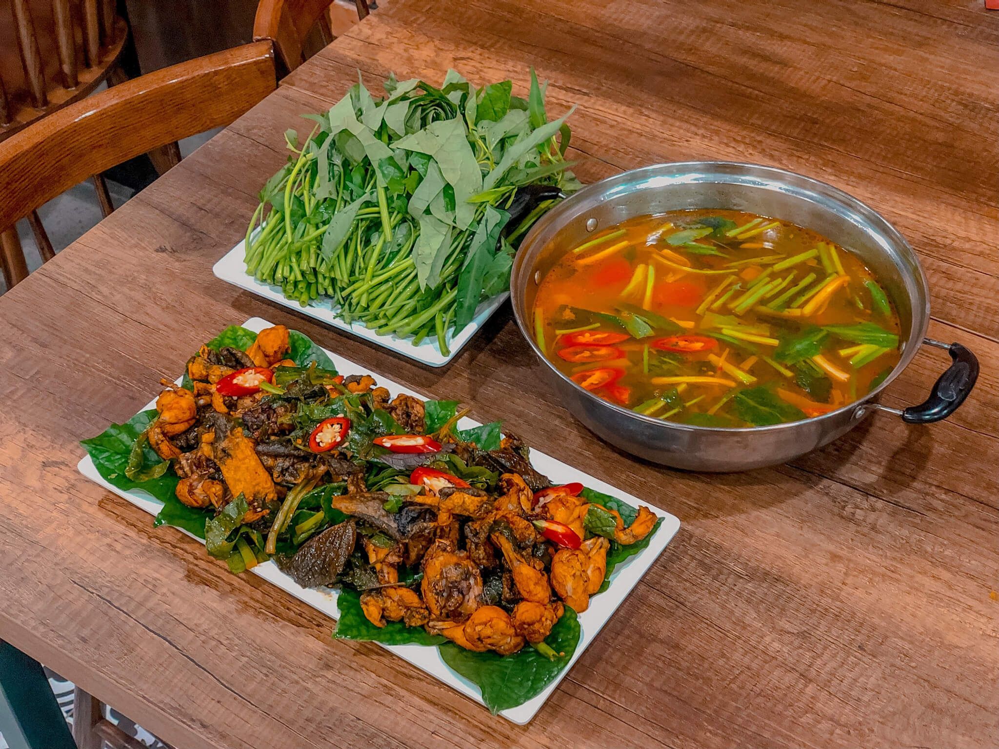 Bếp Mị Lẩu bò Cát Cát - Nguyễn Lương Bằng