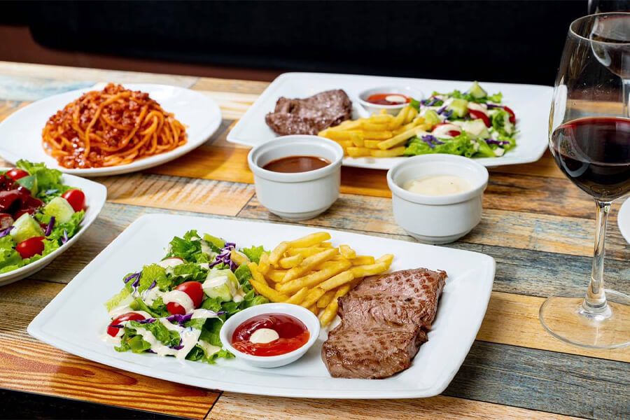 Bít tết Luna - Đội Cấn