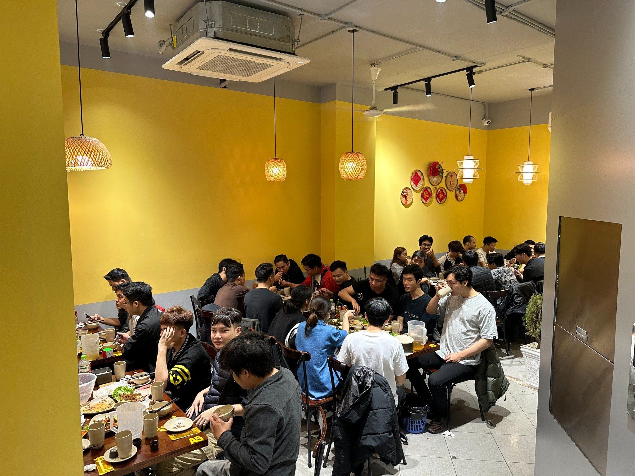 Vịt Quay Lu Đất Hoàng Ký - Lưu Quang Vũ
