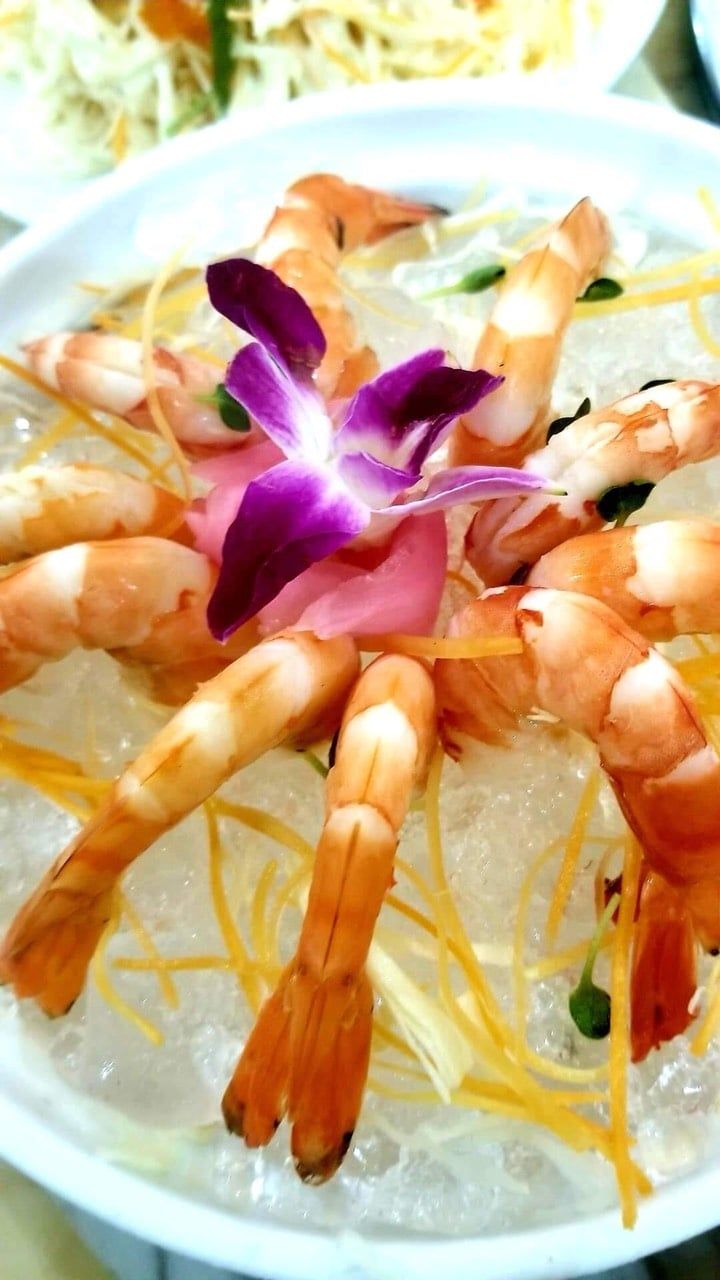 Rừng Vàng - Dịch Vọng Hậu