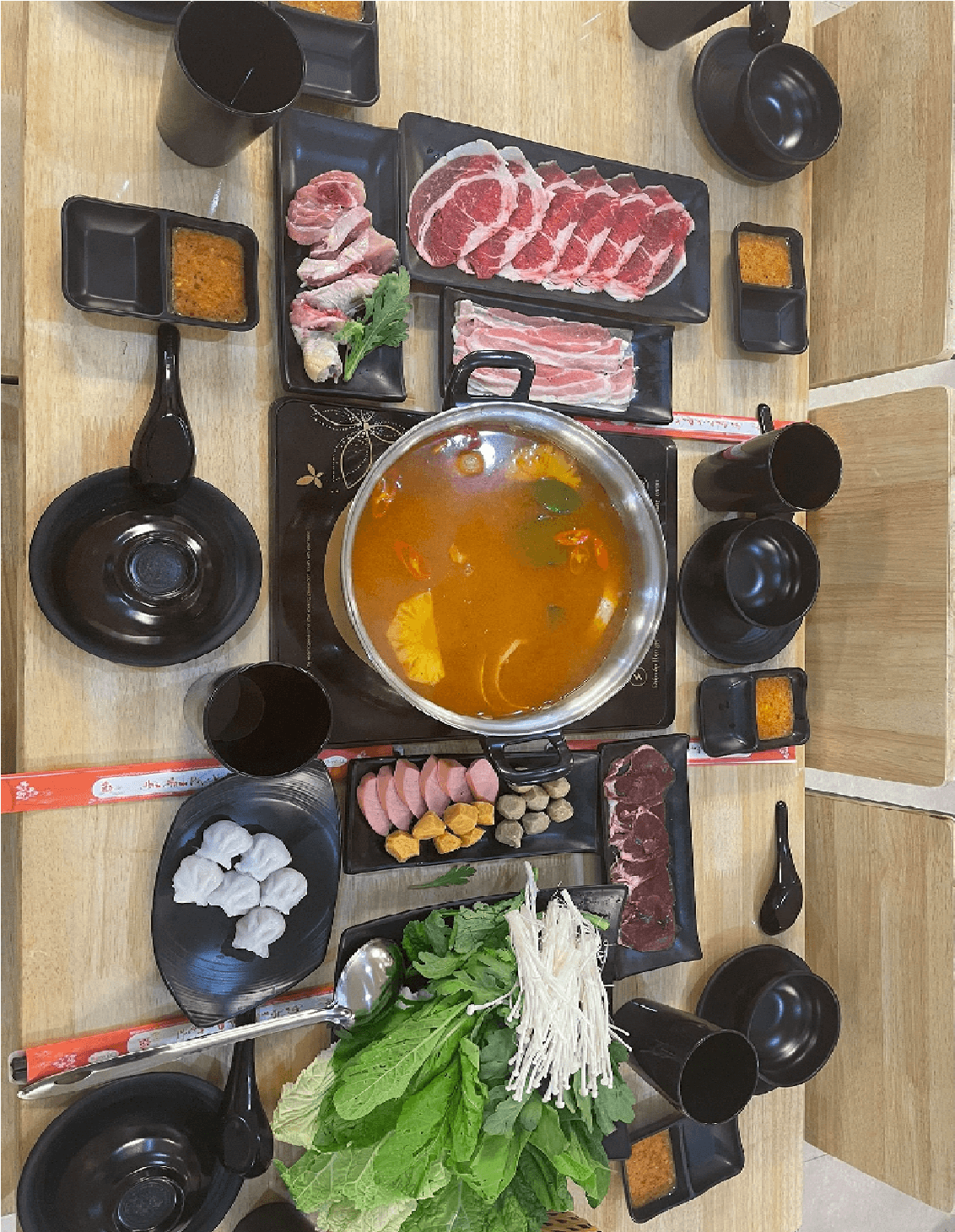 Lẩu Hongkong TPN - Hồ Tùng Mậu
