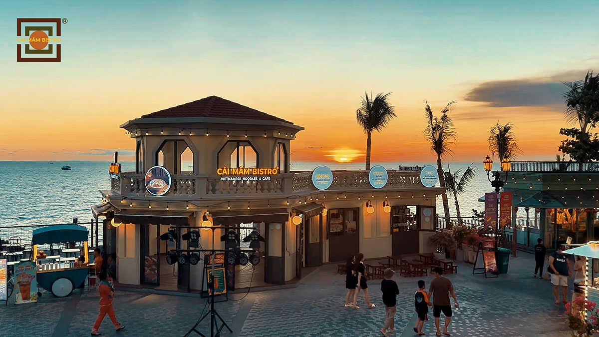 Cái Mâm Bistro - Vietnamese Noodles & Cafe - Sunset Town