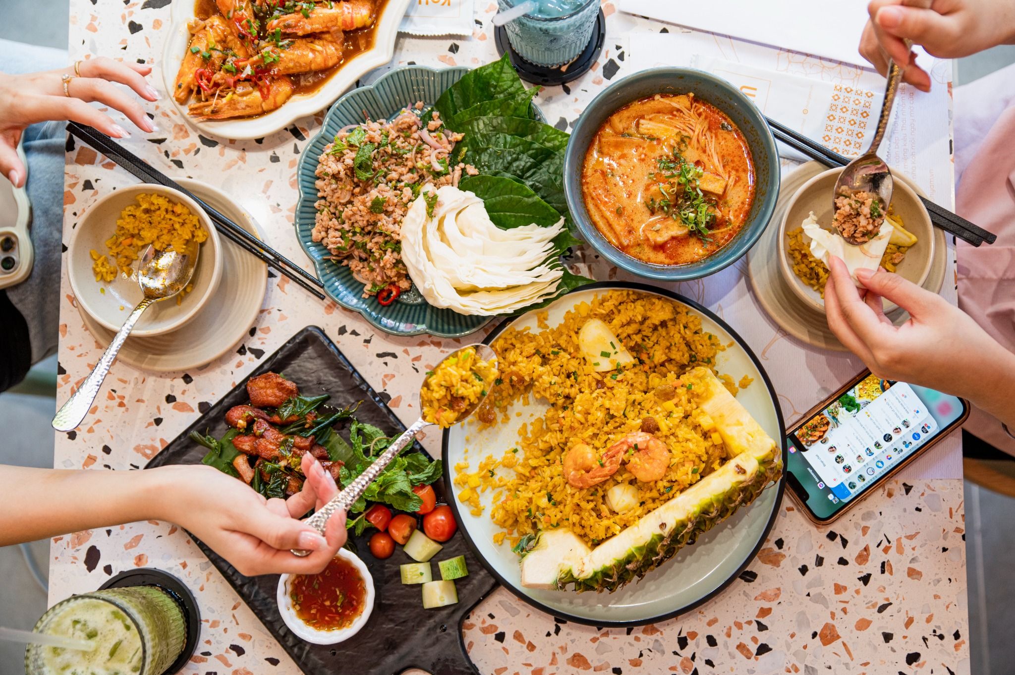 Bếp Thái Koh Yam - Hồ Tùng Mậu