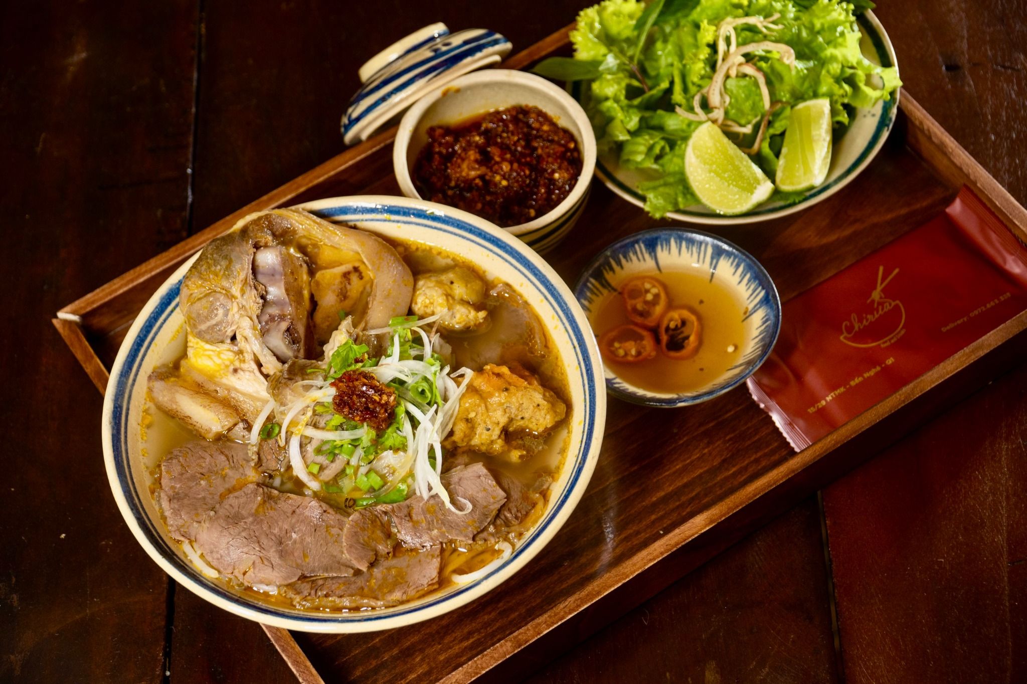 Chi Rứa Quán - Nguyễn Thị Minh Khai