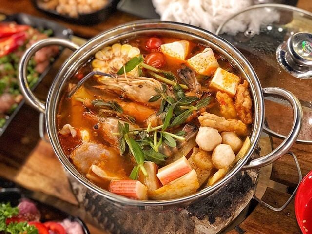 Panda BBQ - Nguyễn Hữu Thọ