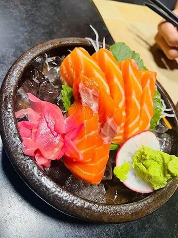 Sushi KO - Lê Thánh Tôn