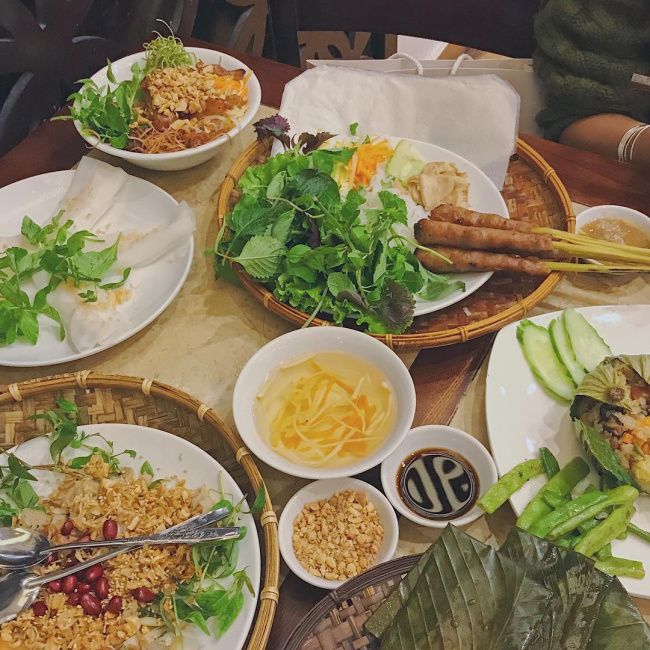 Nét Huế - TTTM Vincom Nguyễn Chí Thanh