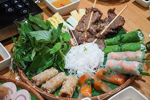 Wrap & Roll - Lê Thánh Tôn