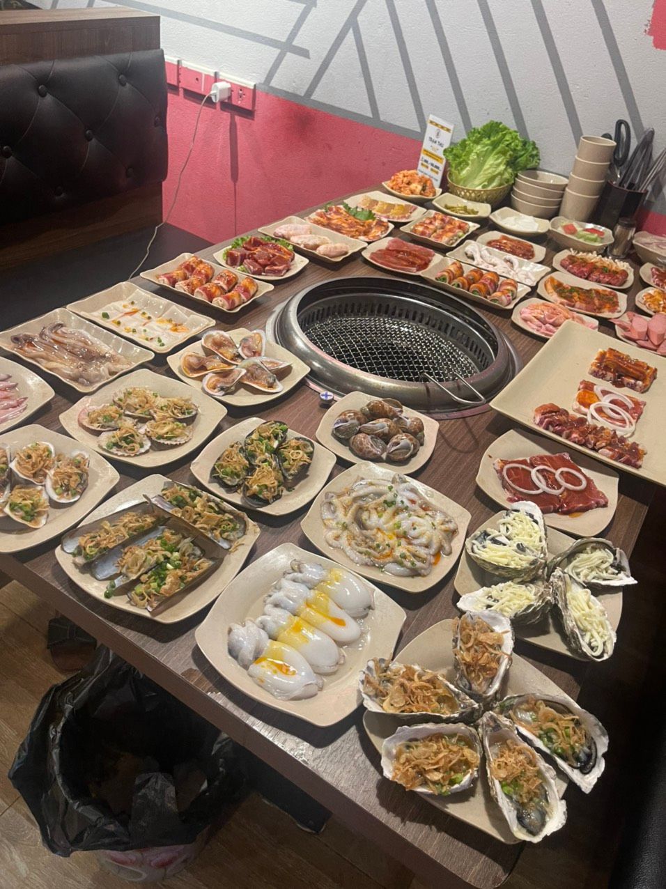 Hugo BBQ - Miếu Đầm