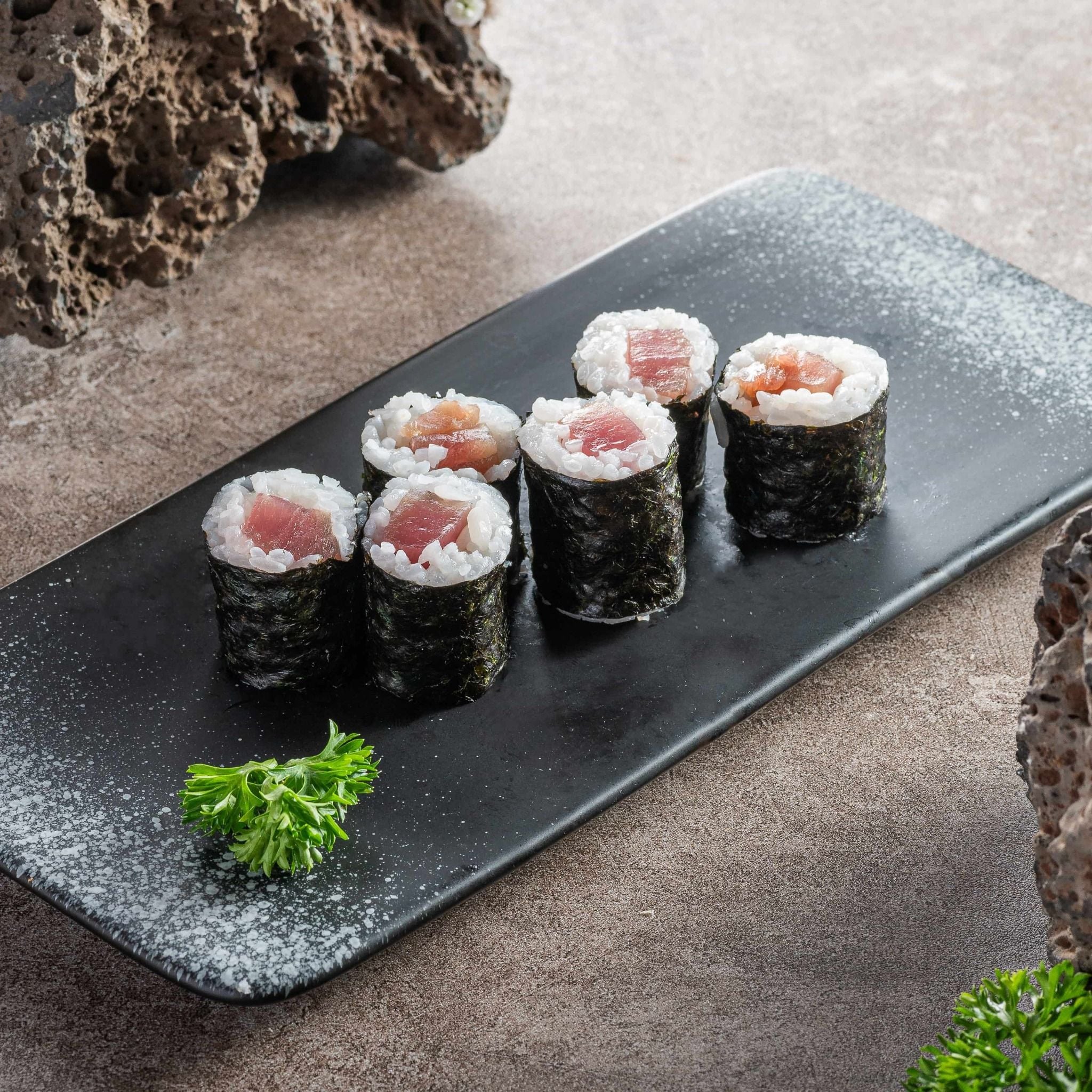 Kujaku Sushi - 29 Nguyễn Quý Cảnh