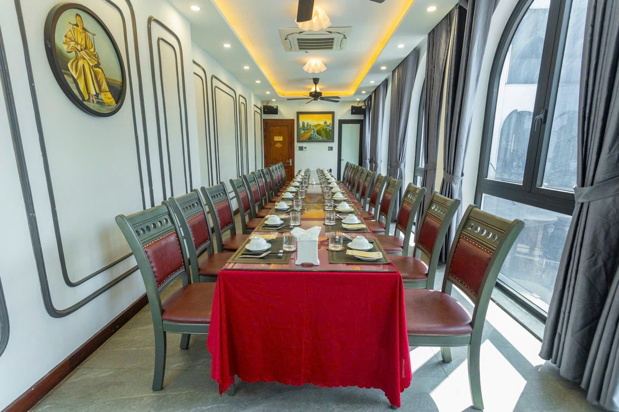 Sala - Nguyễn Lương Bằng