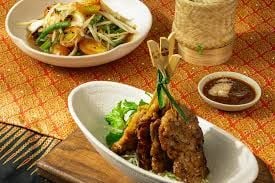Thai Market Restaurant - TTTM Emart Phan Văn Trị