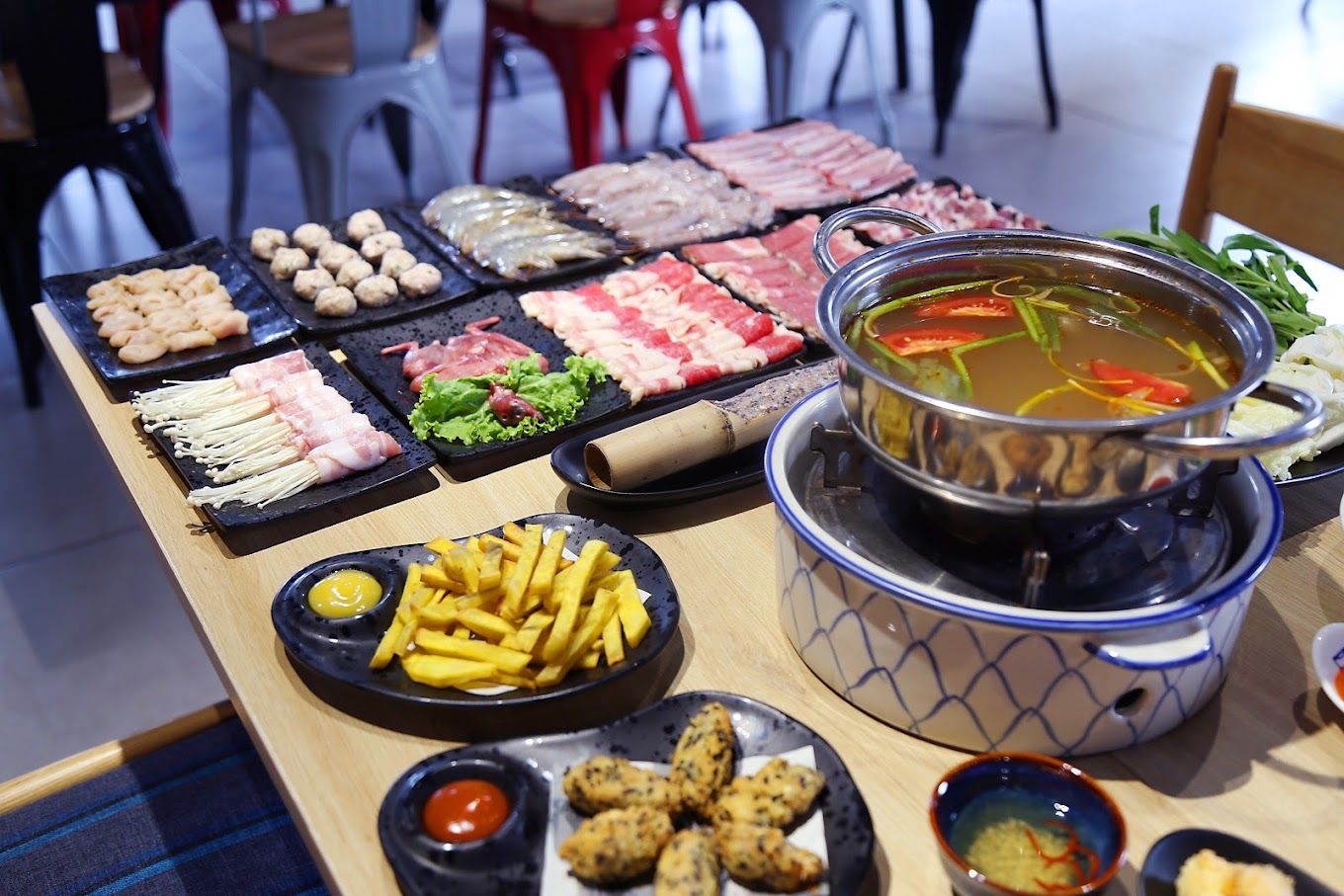 Buffet Lẩu Nướng Koifood - 25 Ngõ 57 Láng Hạ