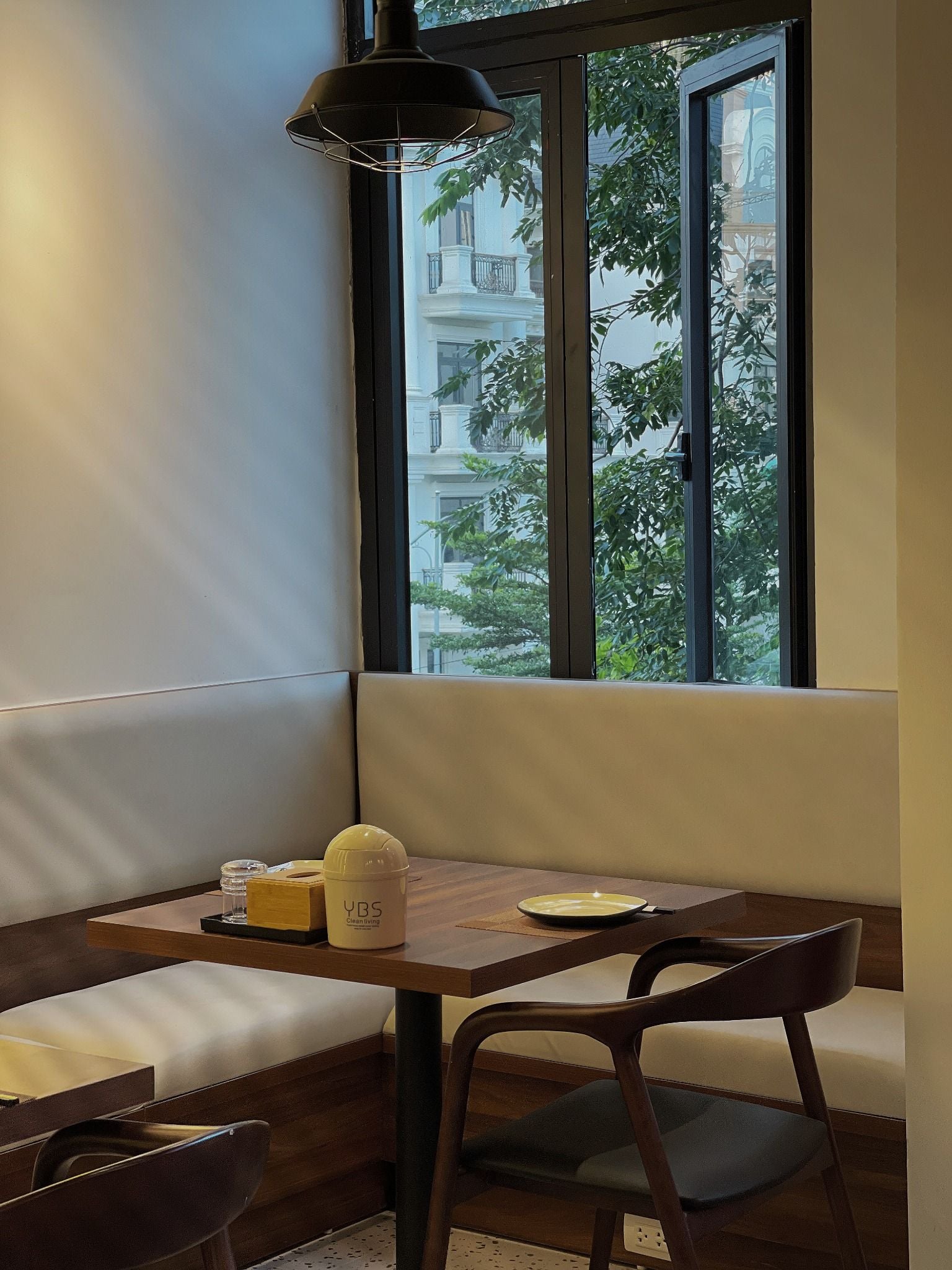 Let's Sushi - KĐT Mon City Hàm Nghi