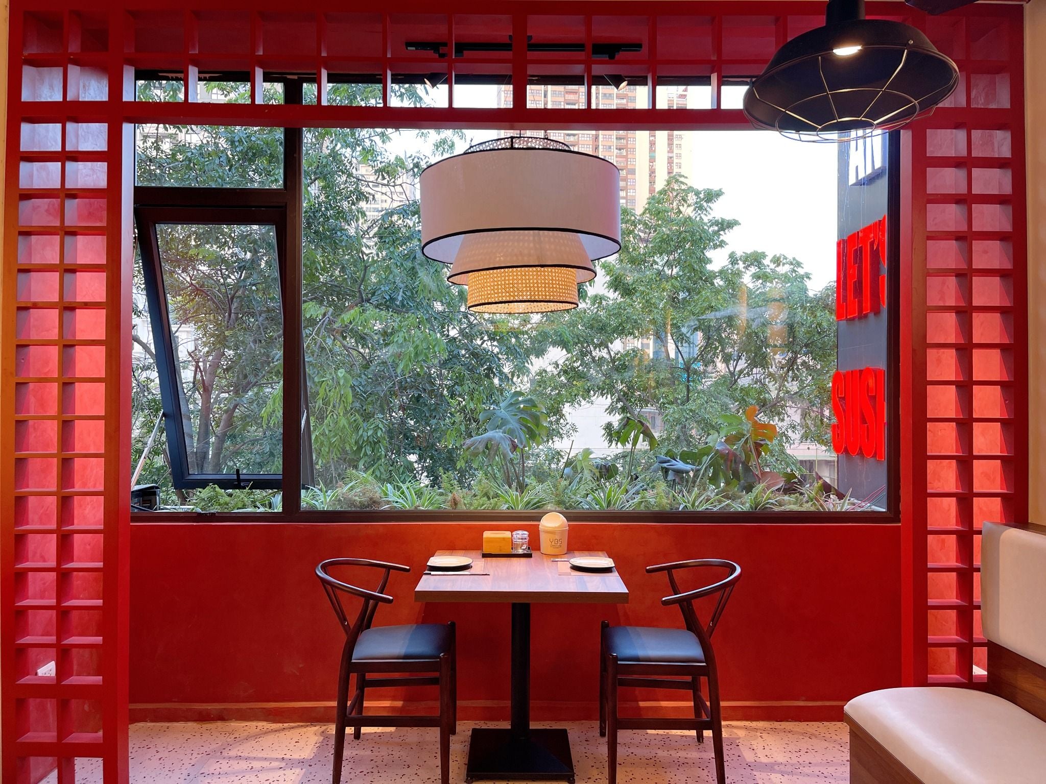 Let's Sushi - KĐT Mon City Hàm Nghi