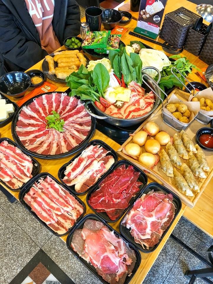 Lẩu Phan - Hoàng Quốc Việt