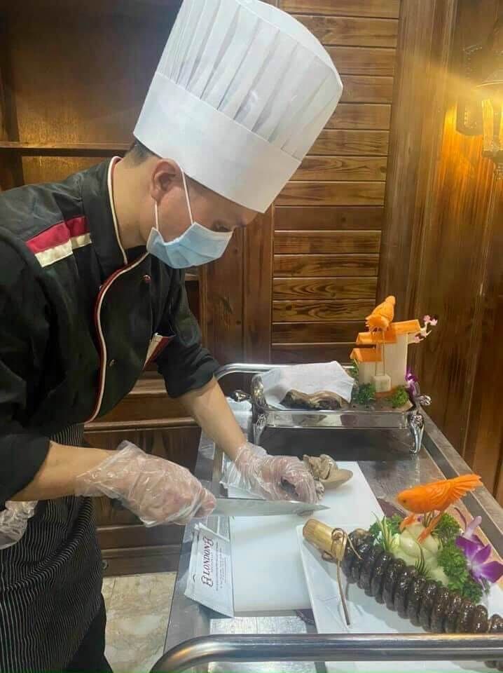London Restaurant - Thành Thái