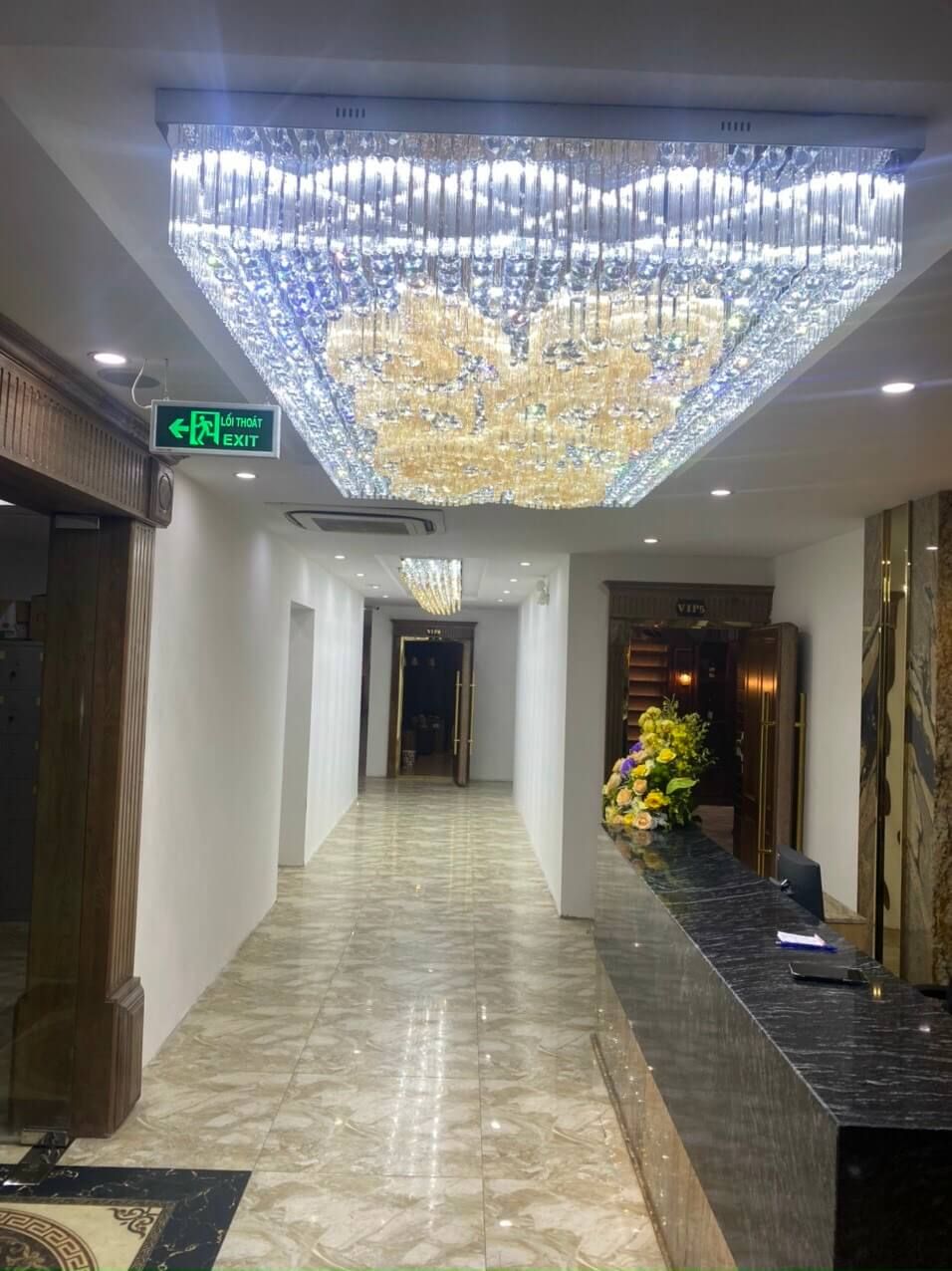 London Restaurant - Thành Thái