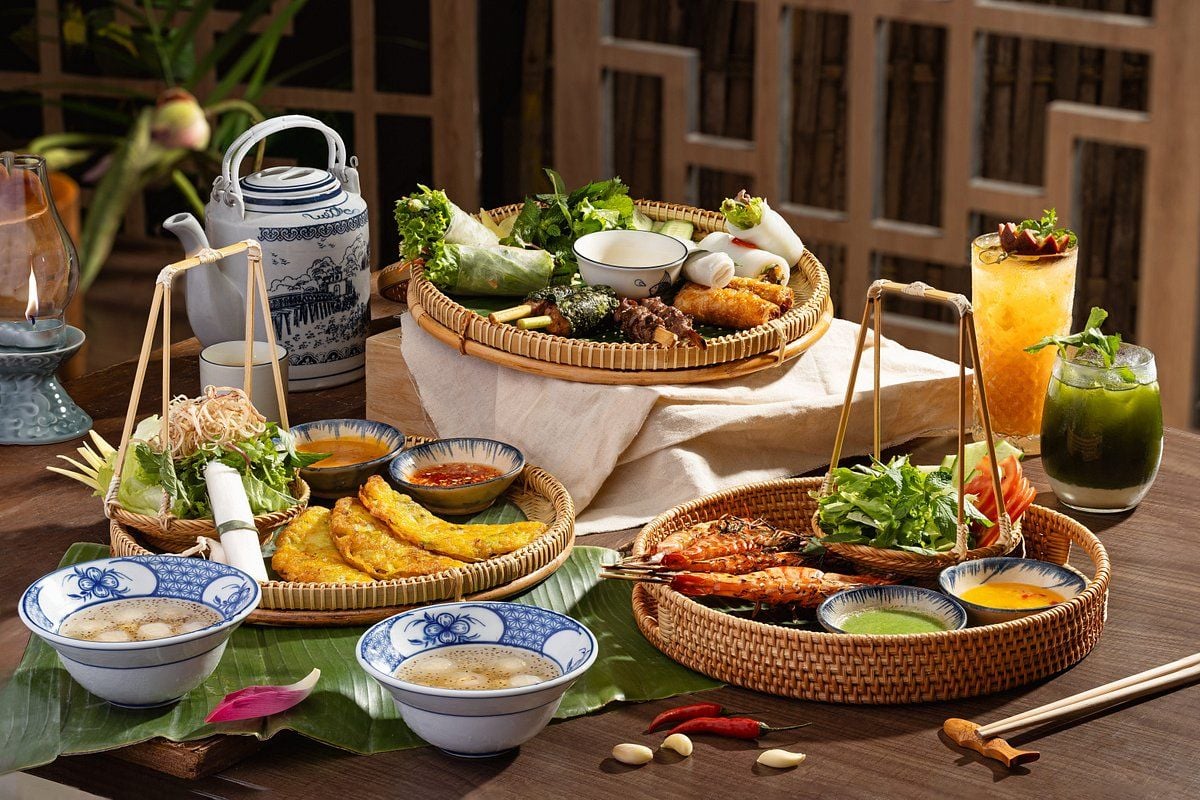 Cái Mâm Bistro - Vietnamese Noodles & Cafe - Sunset Town