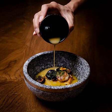 Cozy Eatery & Bar - Nguyễn Thị Minh Khai